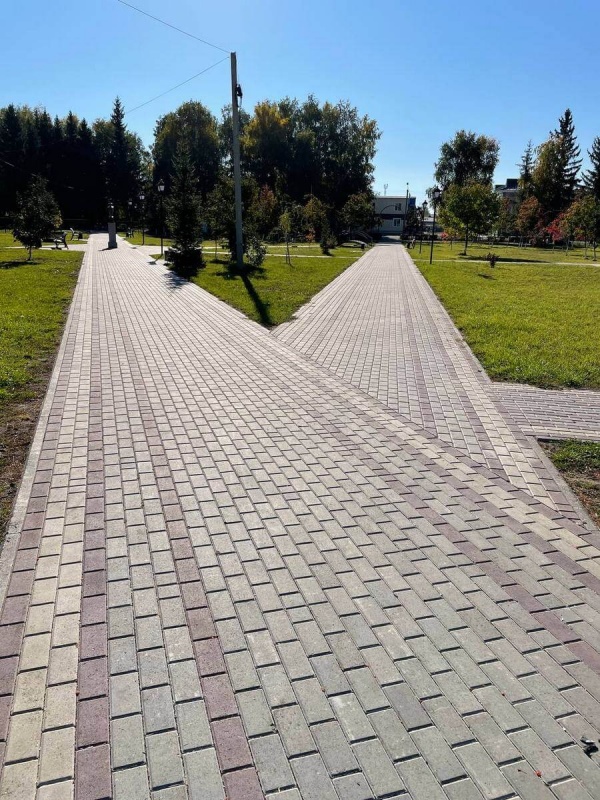 Романовский район с. Романово Парк Центральный